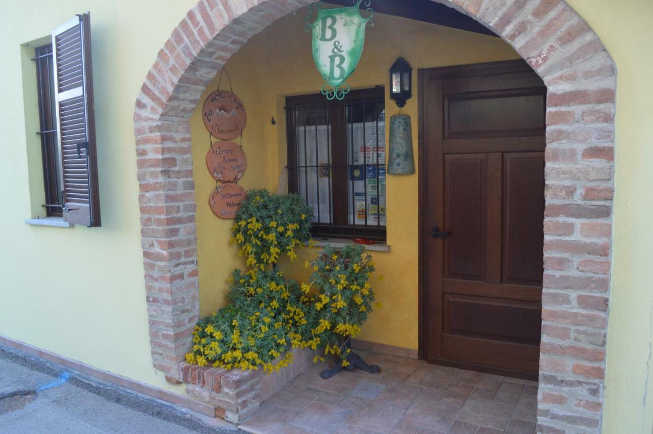 Tra... Monti E Vigne Bed and Breakfast La Morra Exterior foto